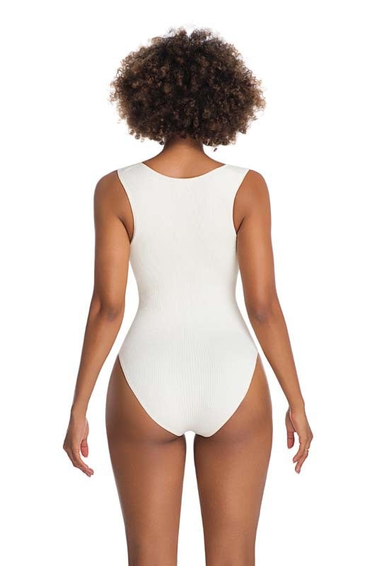 Tank top, triangle pants, one-piece shapewear